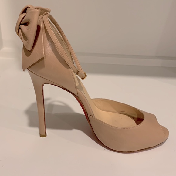 Christian Louboutin nude heels - Picture 12 of 15